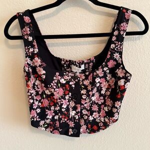 WAYF Black Floral Crop Top Size XS